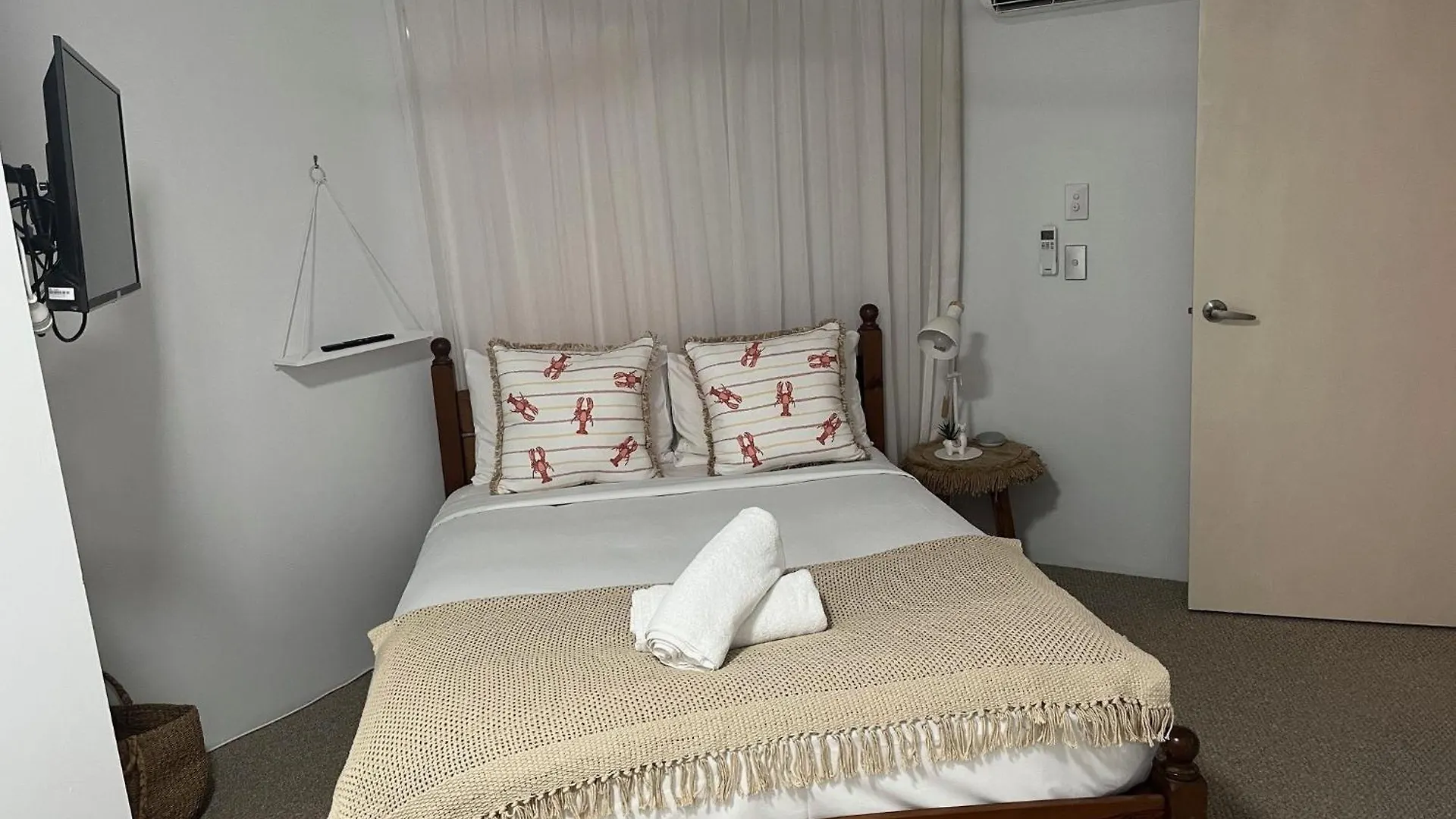 *** Апарт-отель The Burlington Holiday Apartments Маручидор Австралия
