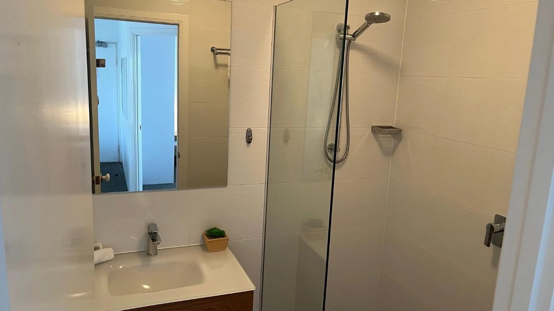 The Burlington Holiday Apartments Maroochydore Aparthotel