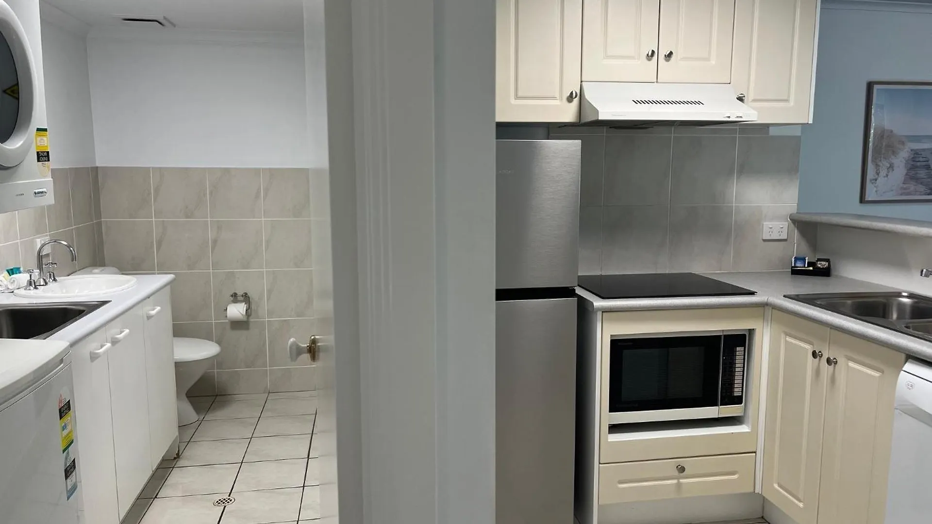 *** Aparthotel The Burlington Holiday Apartments Maroochydore Australia